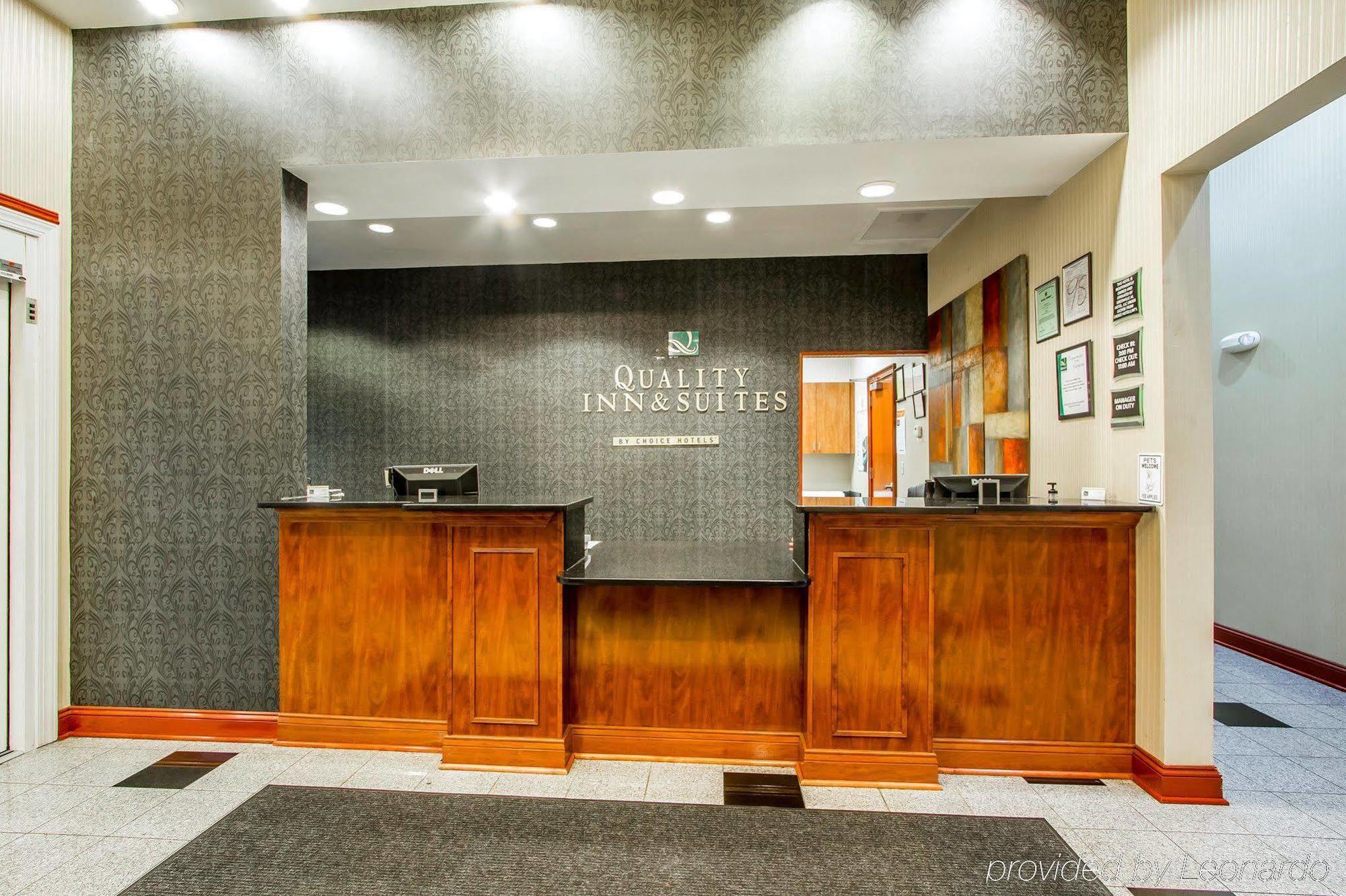 Quality Inn & Suites Greenville I-65 Exterior photo